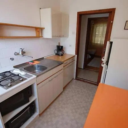 Apartment By The Sea Njivice, Krk - 21761 *